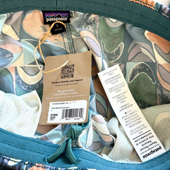 NWT Patagonia Womens Baggies Shorts 5” Inseam Swallowtail Geo Still Blue Small. - Picture 9 of 9